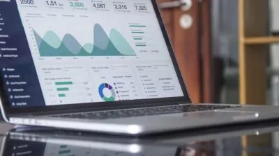 Anthropic contre OpenAI : comment Claude est en train de renverser ChatGPT chez les entreprises