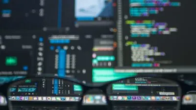 Qwen 3.6-Plus vs Claude Opus 4.6 vs GPT-5.4 : quel LLM choisir en avril 2026 ?